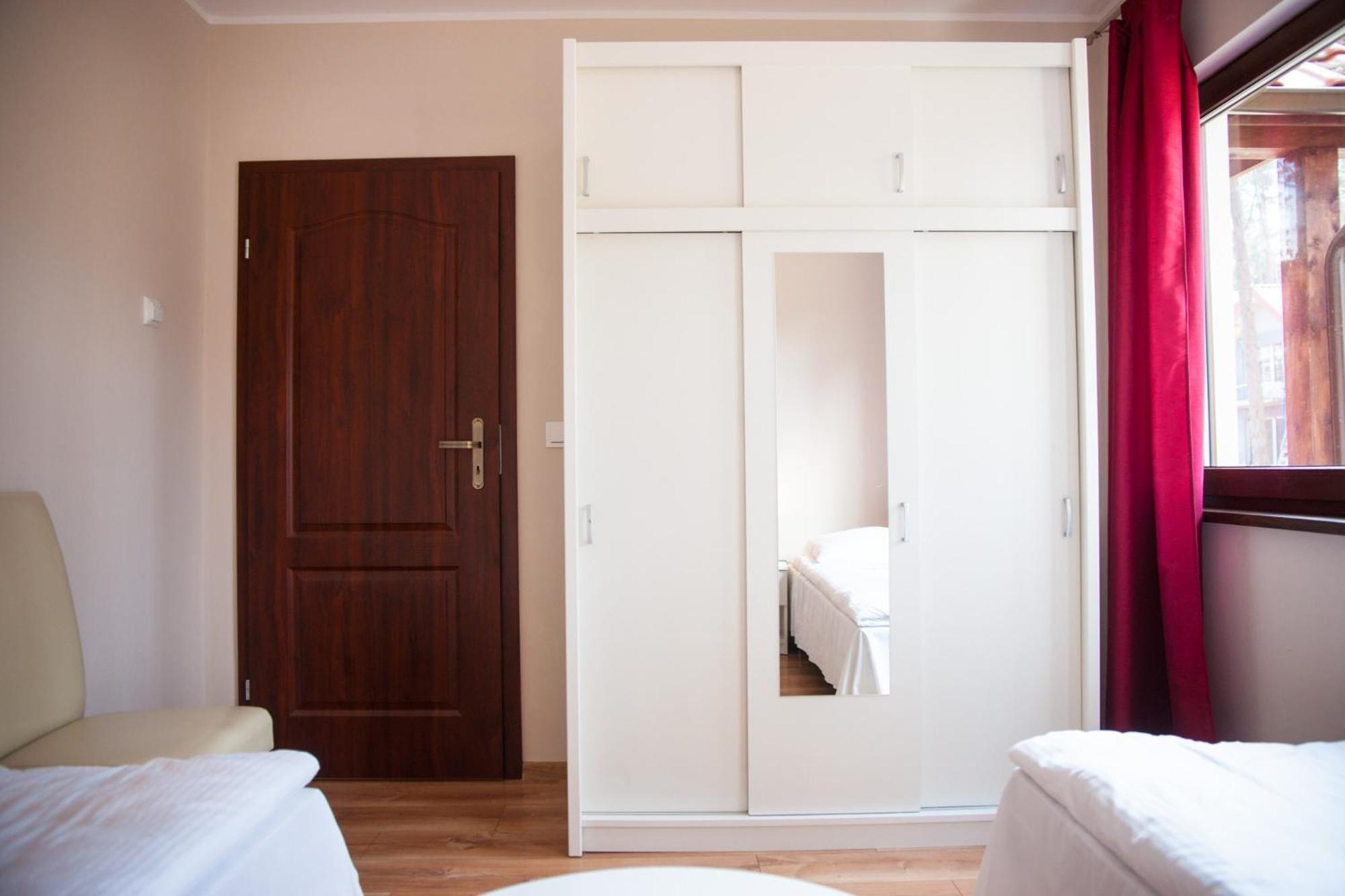 Apartamenty Niegocin Wilkasy Pokoj fotografie